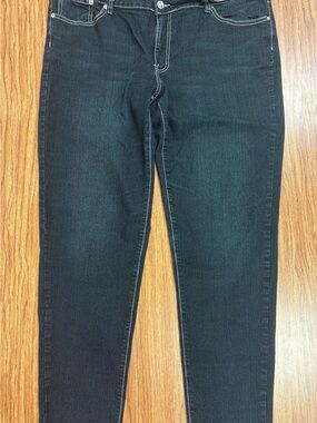 Women's L.A.S.T Jeans in Black 18